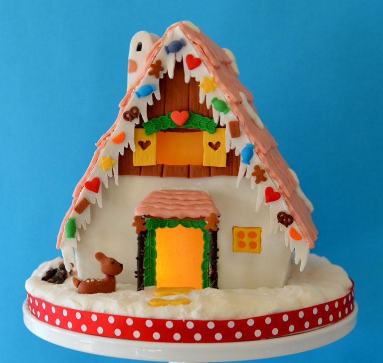 Modern Farmhouse Gingerbread House – Cake & Cupboard