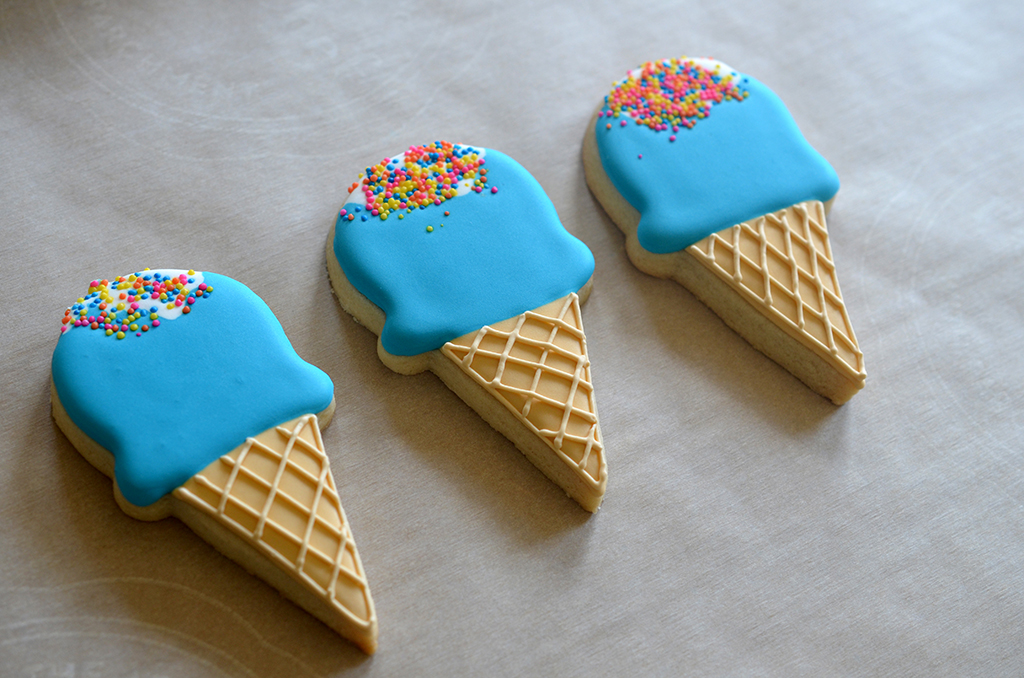 Rounded Ice Cream Cone Cookies